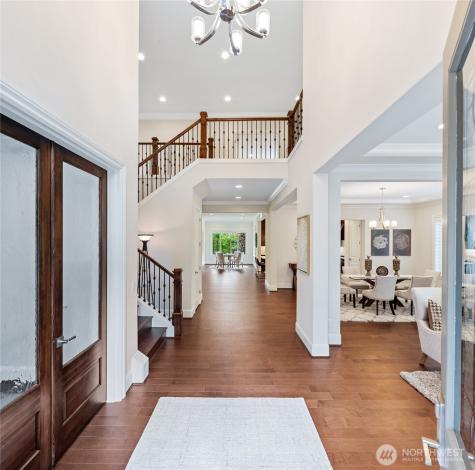 9827 NE 20th Street Bellevue WA 98004