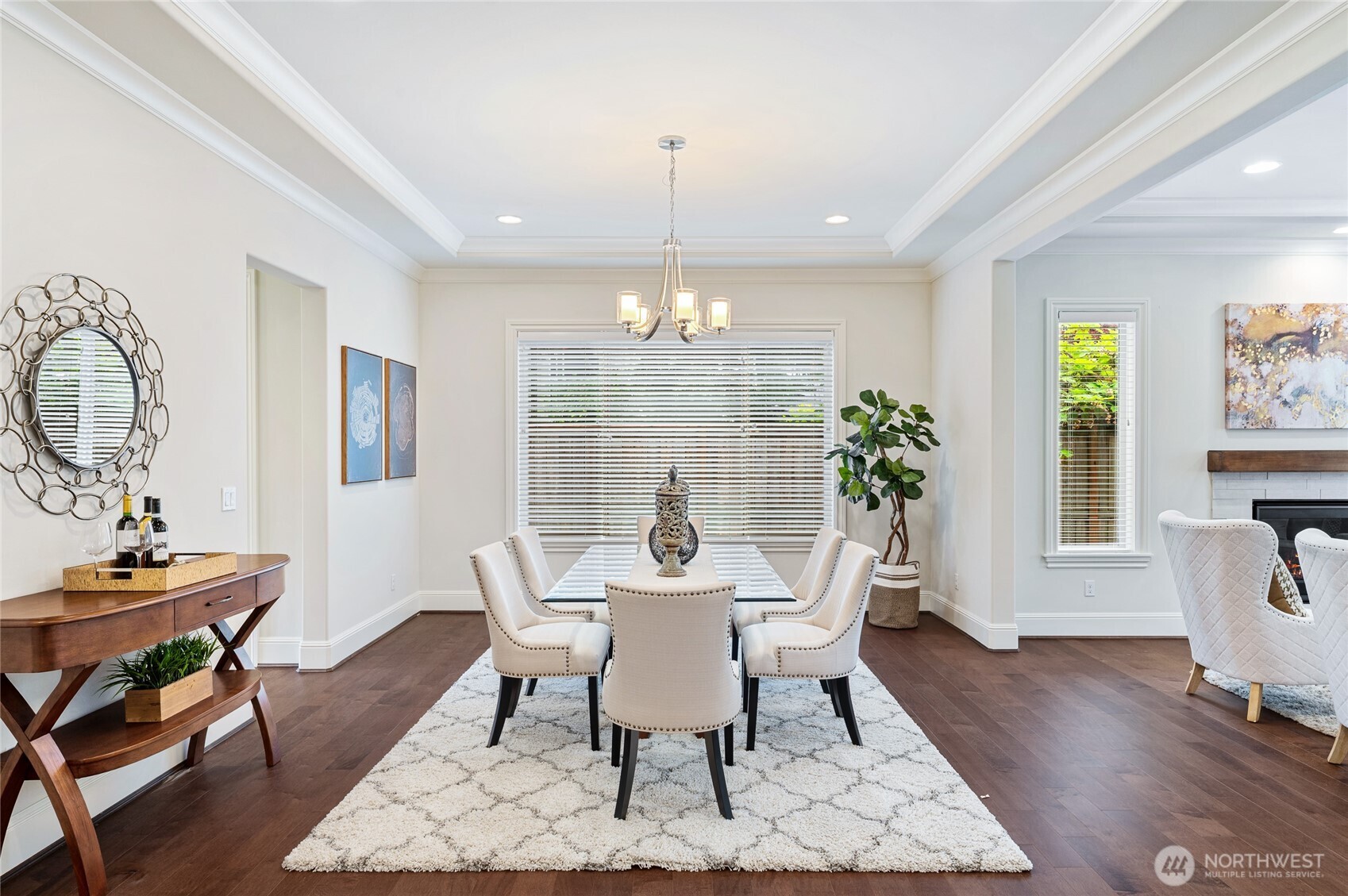 9827 NE 20th Street Bellevue WA 98004