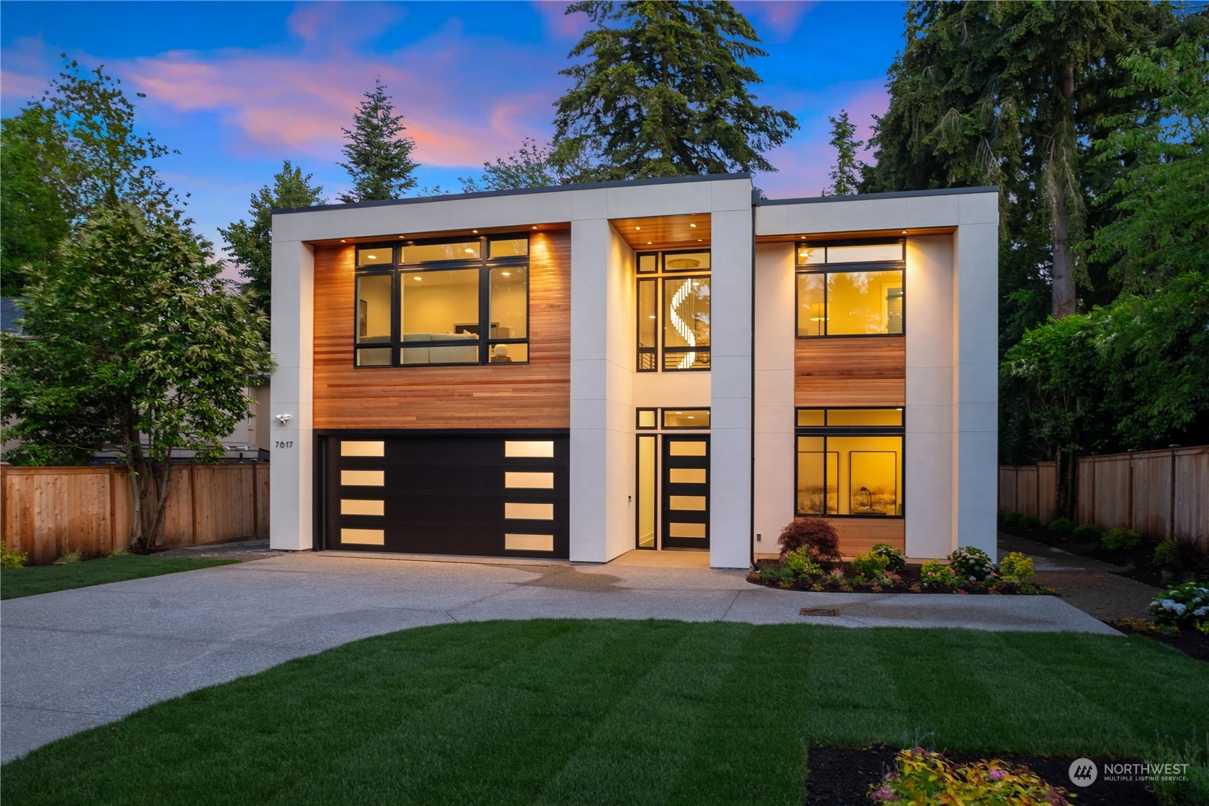 7617 Ne 24th Street Medina WA 98039