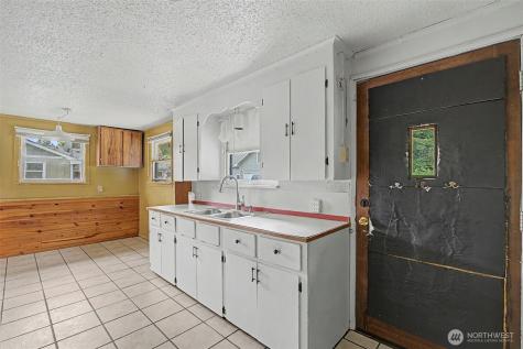 4435 Black Lake Blvd SW Olympia WA 98512