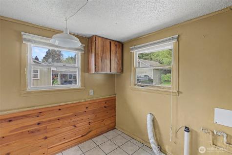 4435 Black Lake Blvd SW Olympia WA 98512