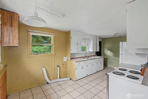 4435 Black Lake Blvd SW Olympia WA 98512