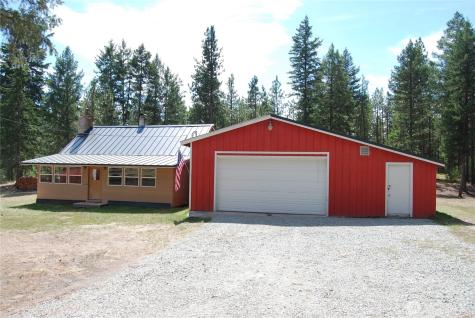 31 Summit Lake Road Tonasket WA 98855