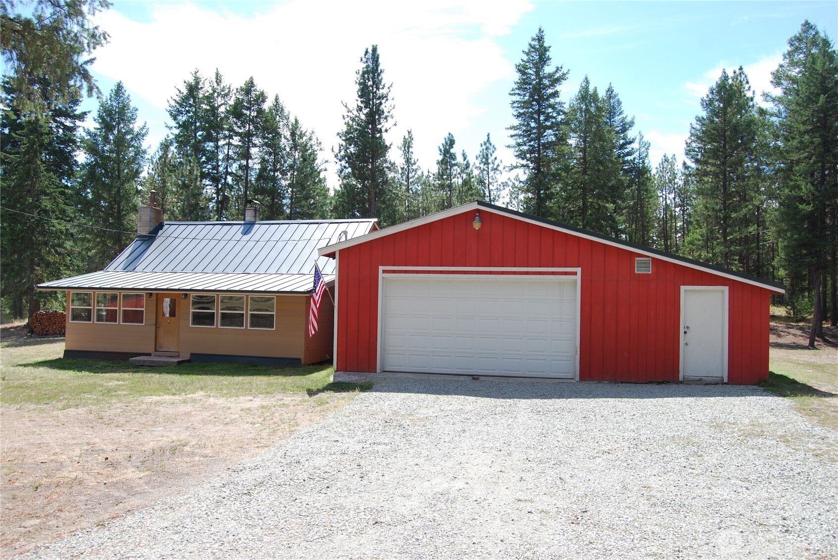 31 Summit Lake Road Tonasket WA 98855