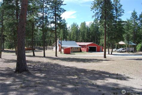 31 Summit Lake Road Tonasket WA 98855