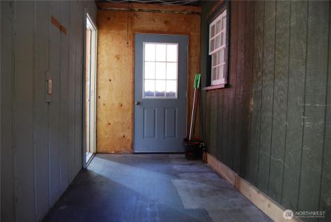 31 Summit Lake Road Tonasket WA 98855