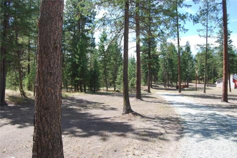 31 Summit Lake Road Tonasket WA 98855