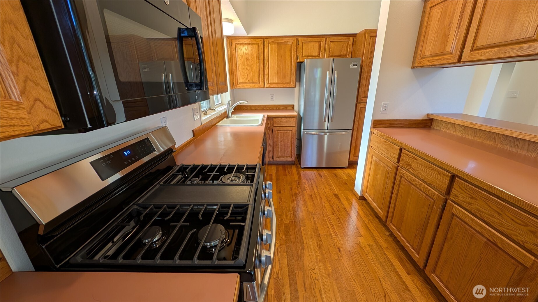 16827 41st Street E Lake Tapps WA 98391
