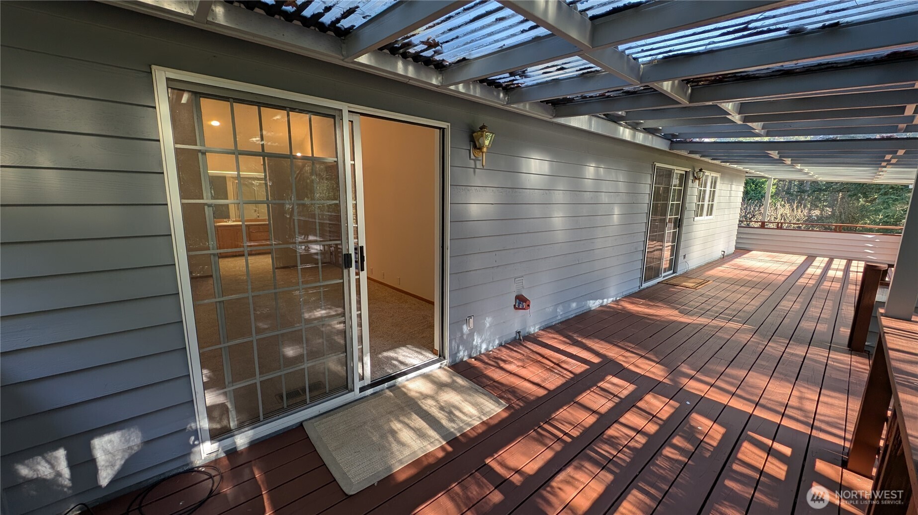 16827 41st Street E Lake Tapps WA 98391