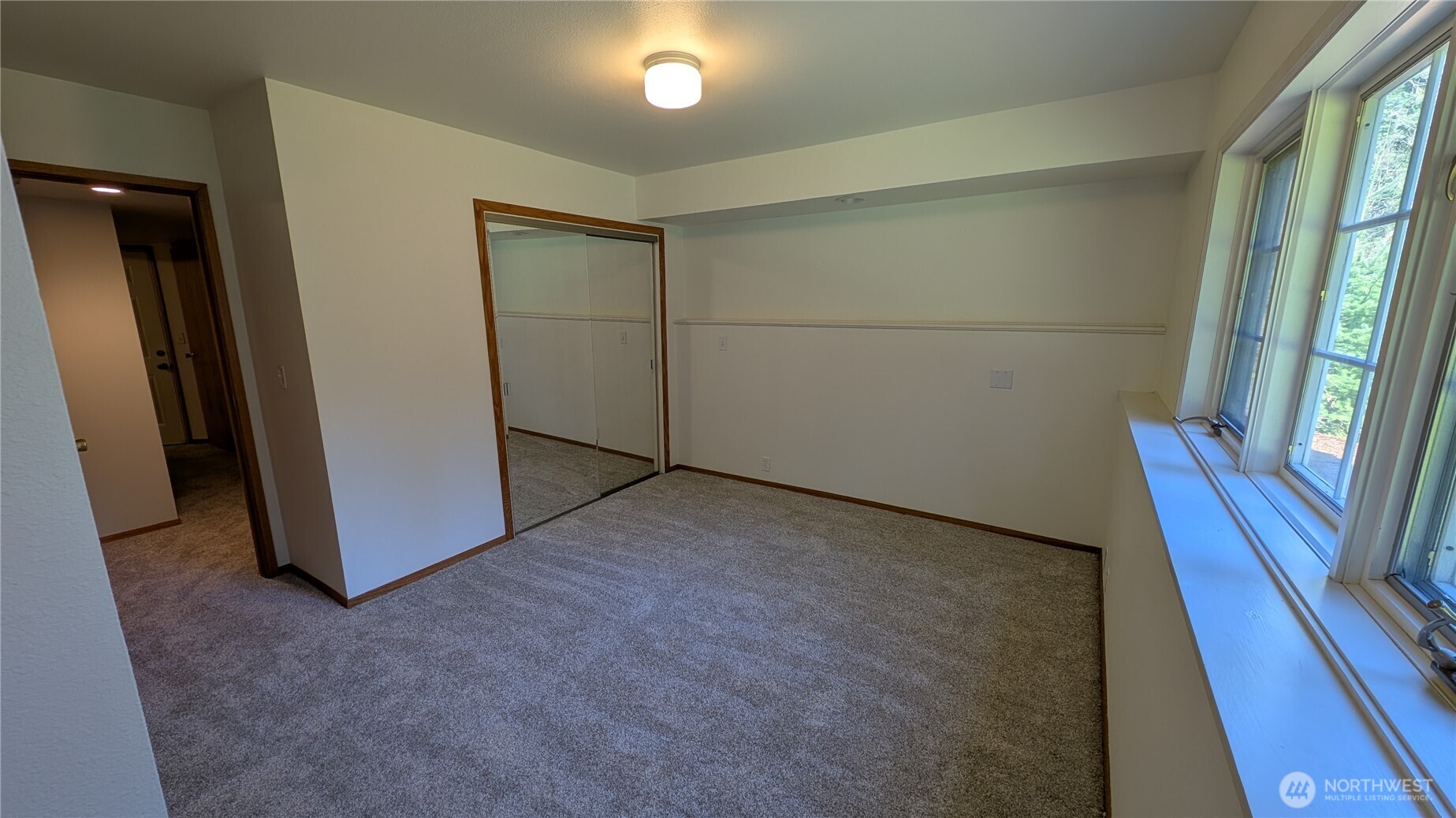 16827 41st Street E Lake Tapps WA 98391