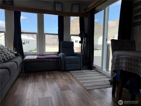 31465 Moore Road NE Coulee City WA 99115