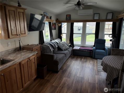 31465 Moore Road NE Coulee City WA 99115