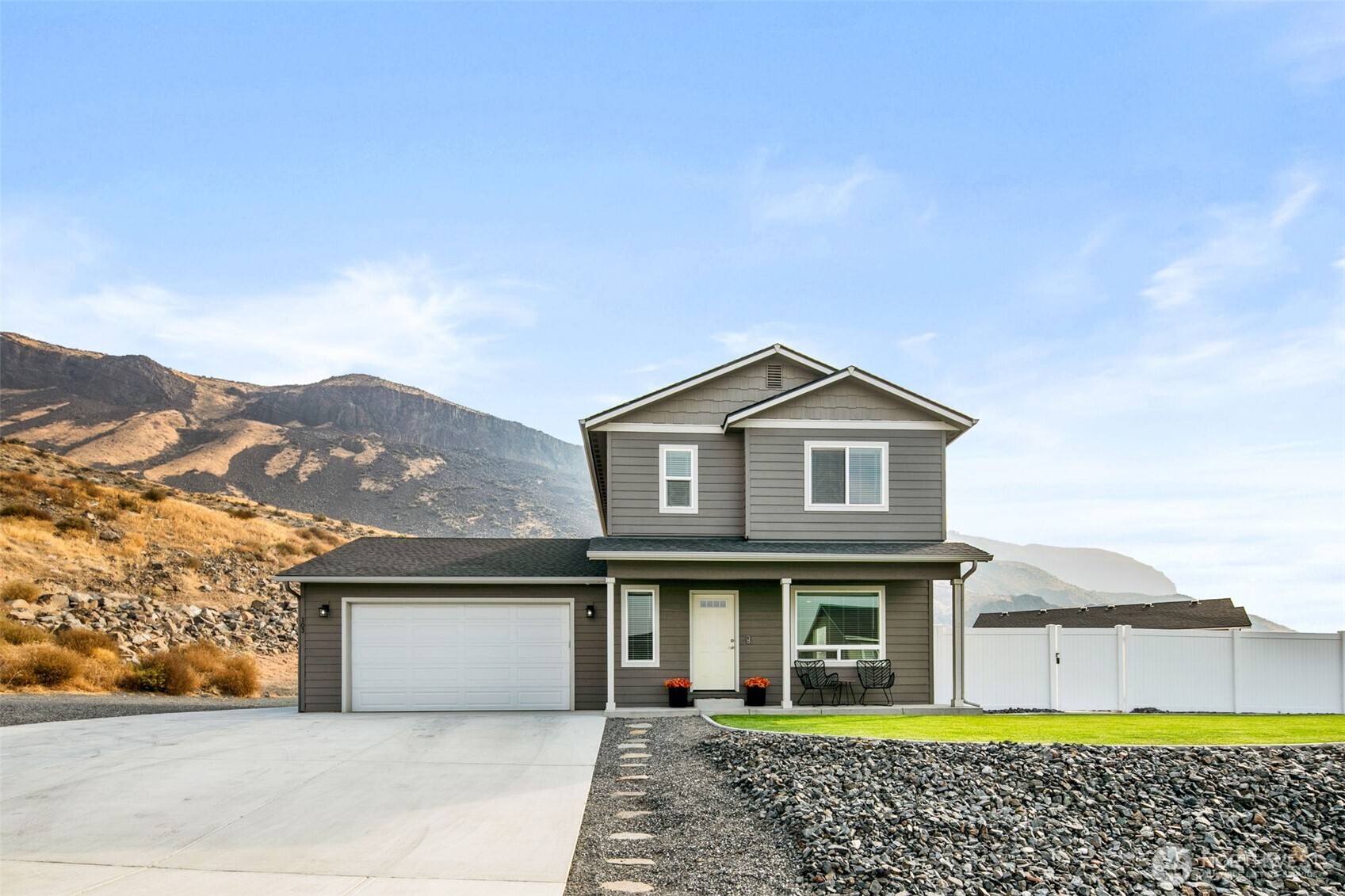 103 George Loop Rock Island WA 98850