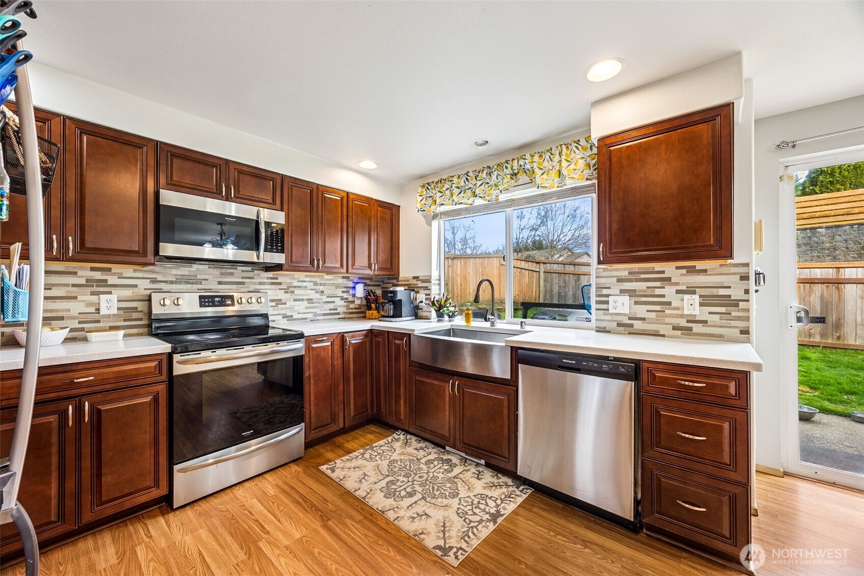 7503 Village Drive Sumner WA 98390
