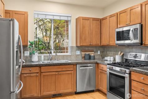 8205 233rd Place NE Redmond WA 98053