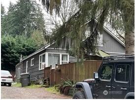 8716 128th Avenue NE Kirkland WA 98033