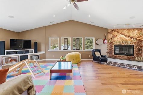 2612 Halvorson Canyon Road Wenatchee WA 98801