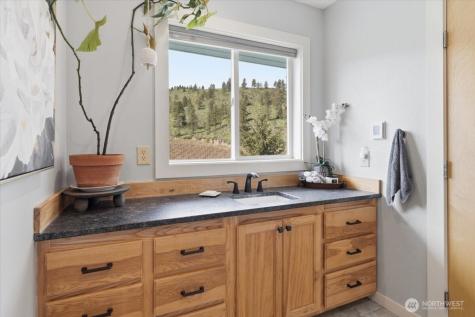 2612 Halvorson Canyon Road Wenatchee WA 98801