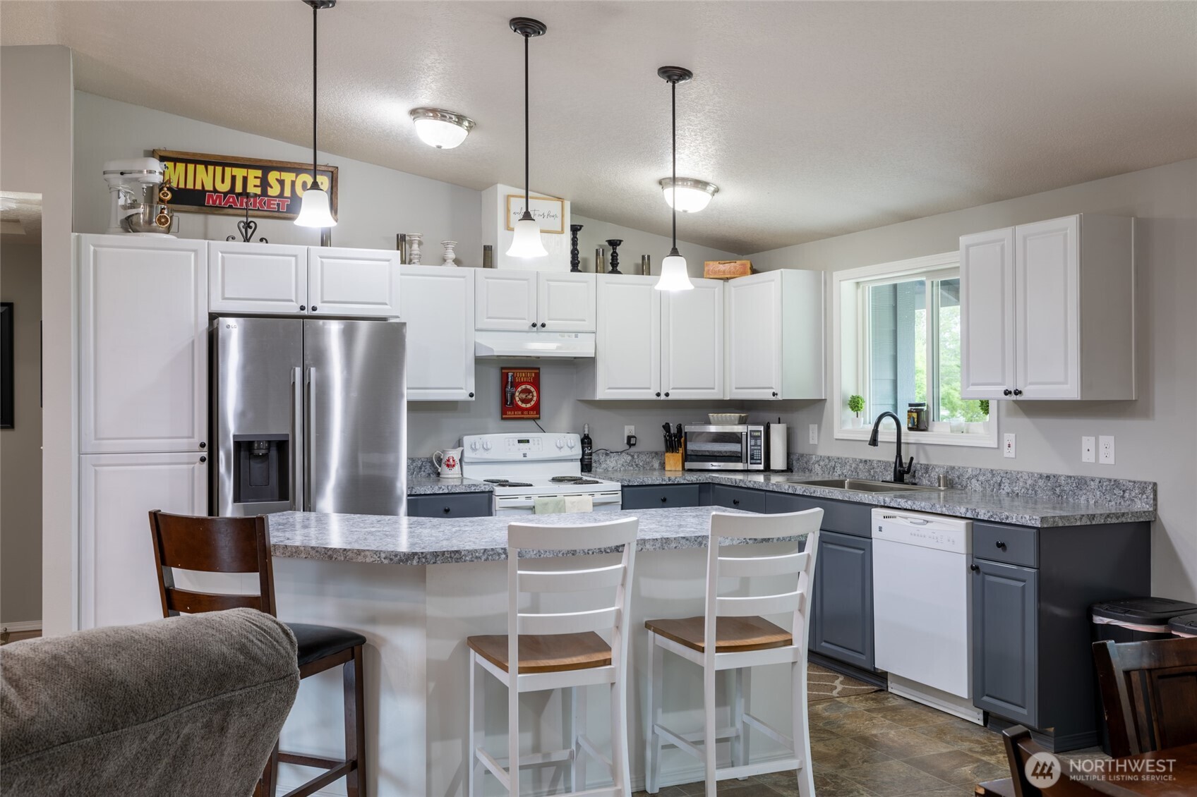 3381 Jackson Highway Chehalis WA 98532