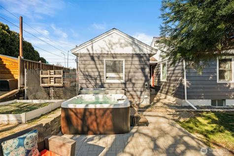 1411 Maiden Lane Wenatchee WA 98801