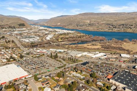 1411 Maiden Lane Wenatchee WA 98801
