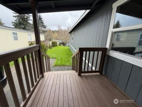 175 Camelot Drive Bremerton WA 98311