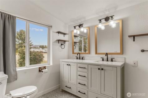 652 S Larch Avenue East Wenatchee WA 98802