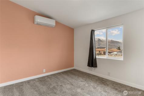 652 S Larch Avenue East Wenatchee WA 98802