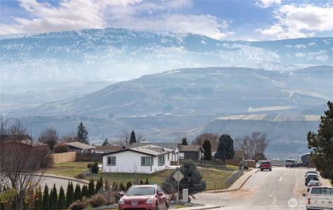 652 S Larch Avenue East Wenatchee WA 98802
