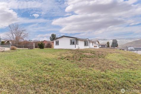 652 S Larch Avenue East Wenatchee WA 98802