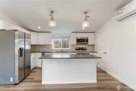 652 S Larch Avenue East Wenatchee WA 98802