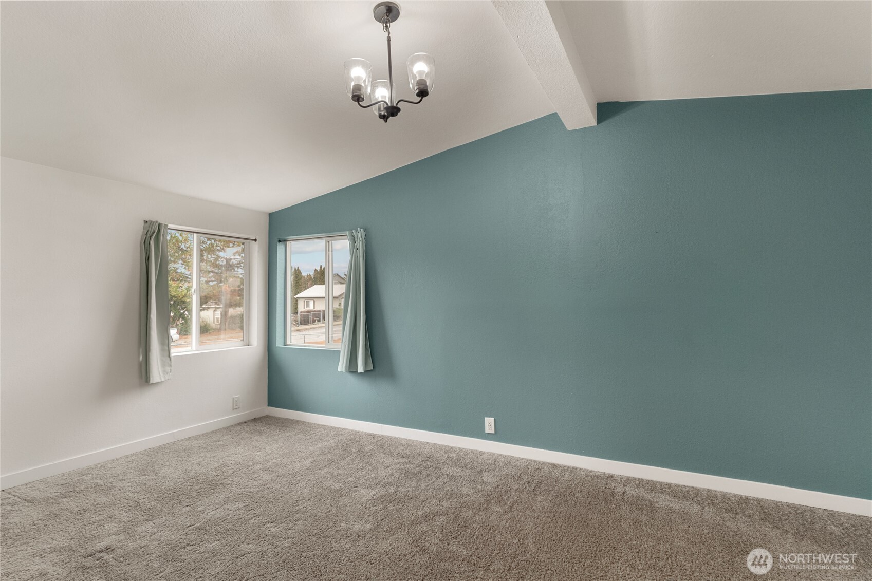 652 S Larch Avenue East Wenatchee WA 98802