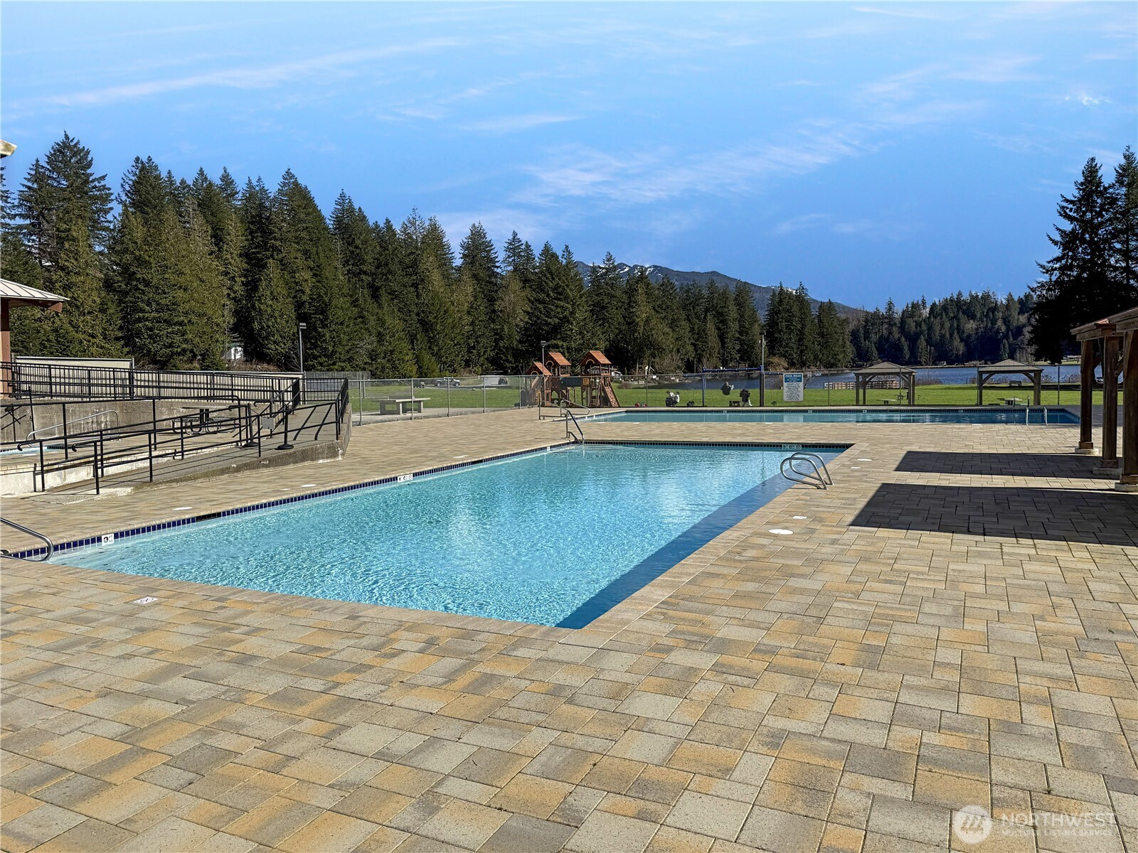 44813 Kla-ha-nei Trail Concrete WA 98237