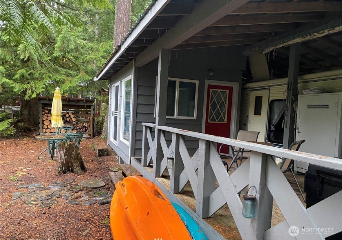 44813 Kla-ha-nei Trail Concrete WA 98237