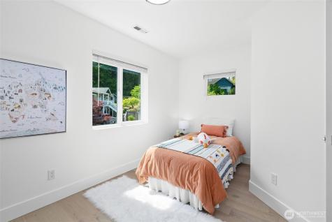 10615 33rd Avenue Ct NW Gig Harbor WA 98332