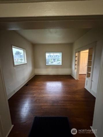 4825 S I Street Tacoma WA 98408