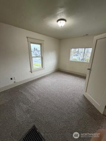 4825 S I Street Tacoma WA 98408