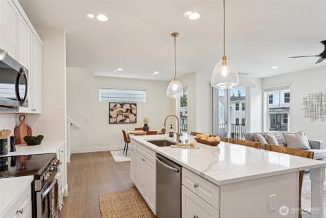 11 160th Place SE Bothell WA 98012