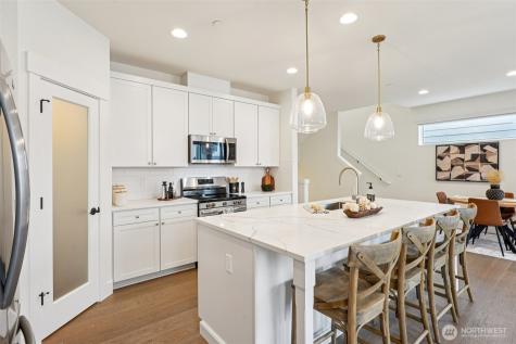 11 160th Place SE Bothell WA 98012