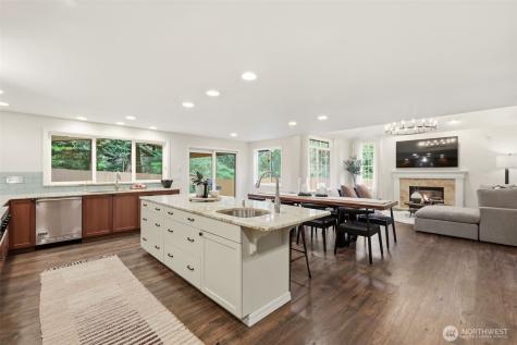 6513 159th Place SE Snohomish WA 98296