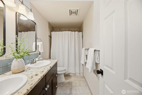 6513 159th Place SE Snohomish WA 98296