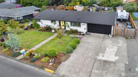 608 10th Avenue SE Puyallup WA 98372