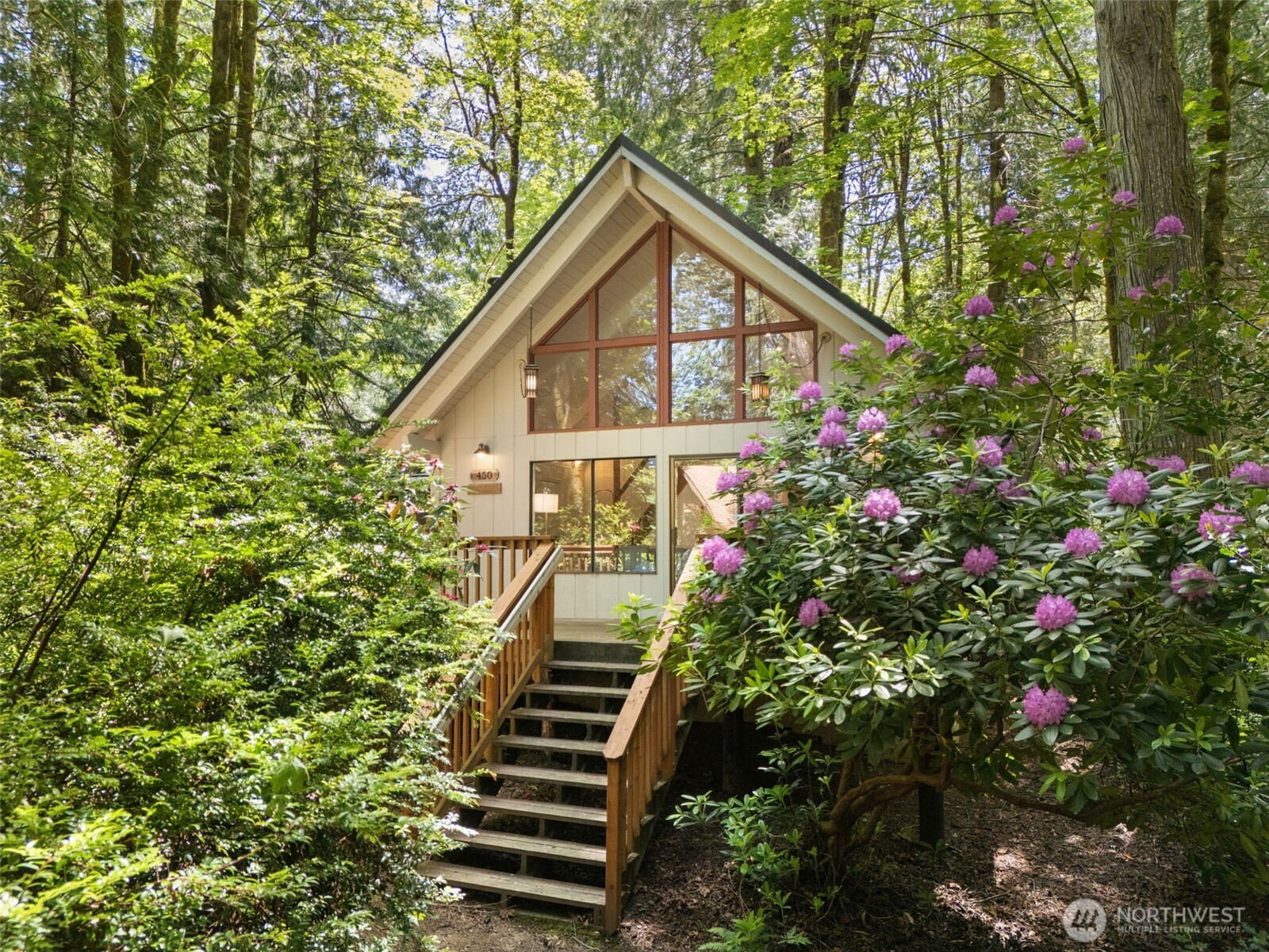 450 E Pointes Drive E Shelton WA 98584