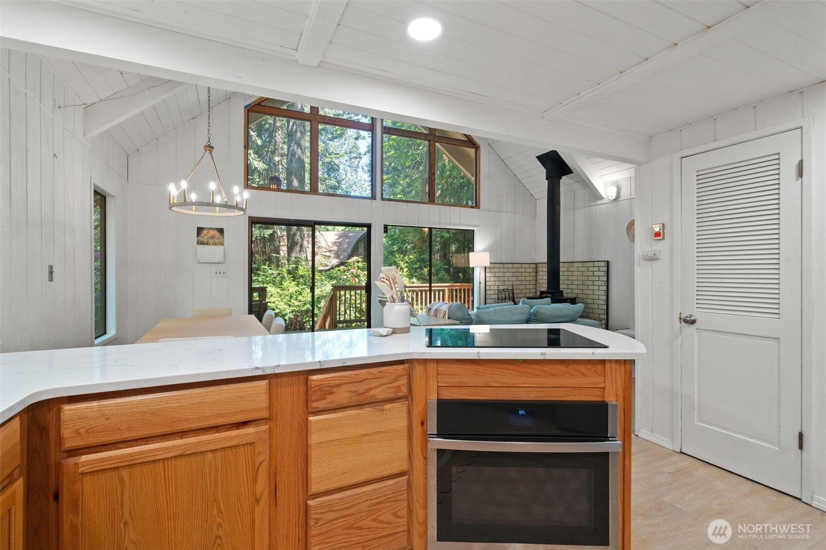 450 E Pointes Drive E Shelton WA 98584