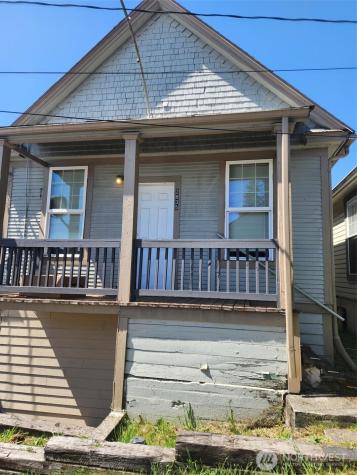 1637 Center Street Tacoma WA 98409