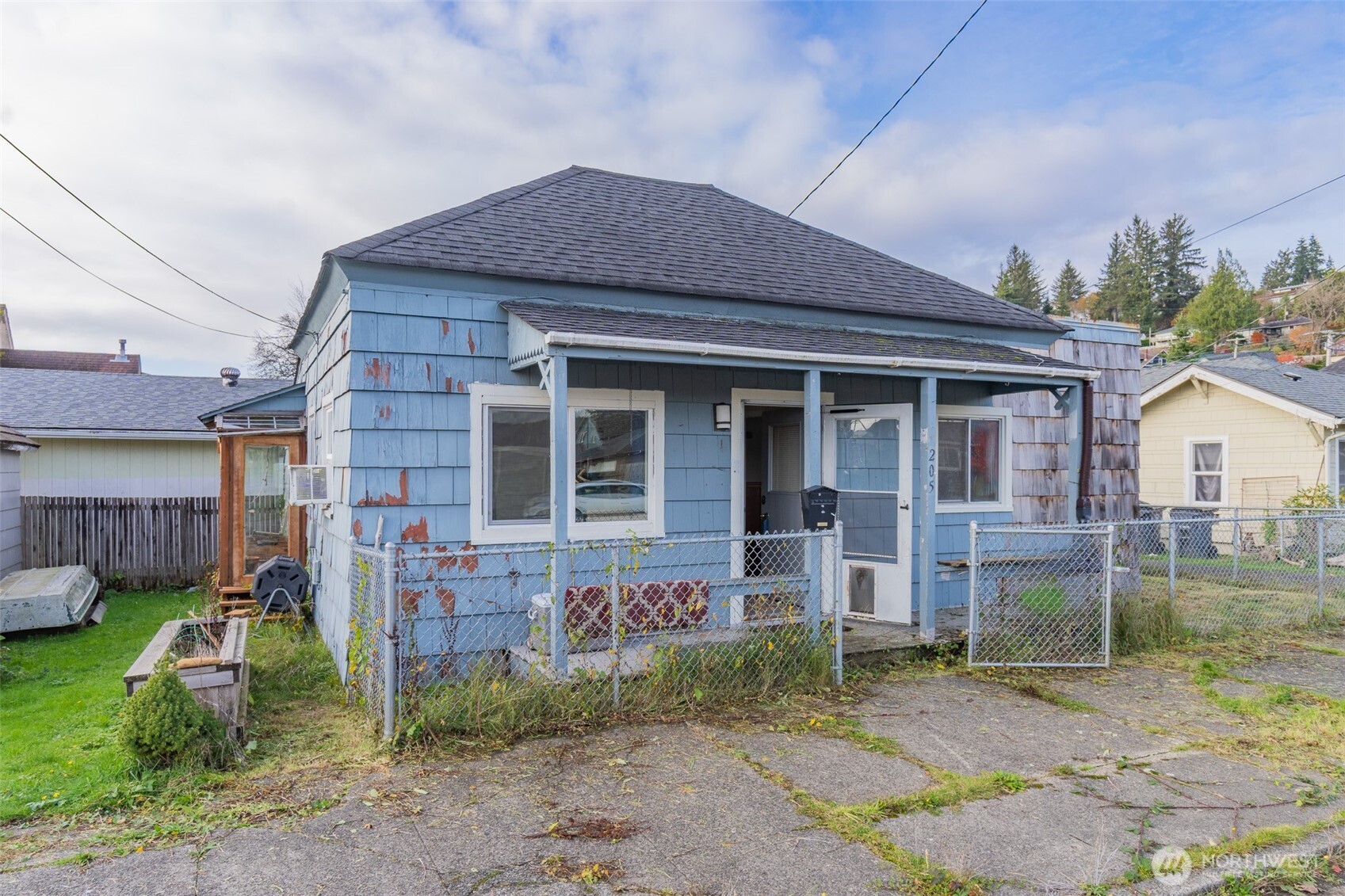 205 Jefferson Street Hoquiam WA 98550