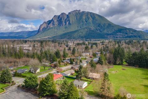 12316 412th Avenue SE North Bend WA 98045