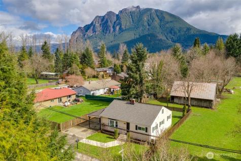 12316 412th Avenue SE North Bend WA 98045