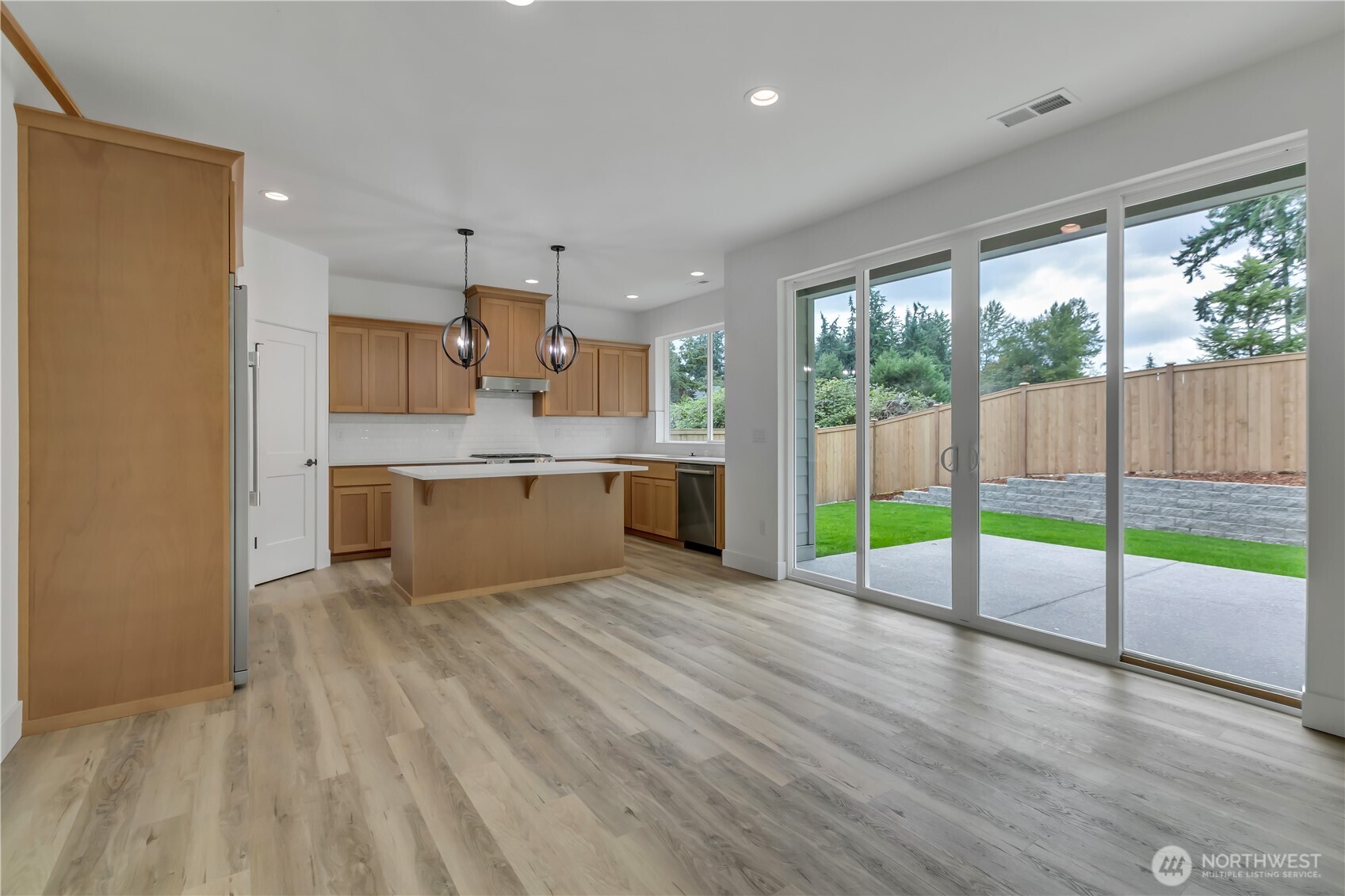 16216 76th Avenue Court E Puyallup WA 98375