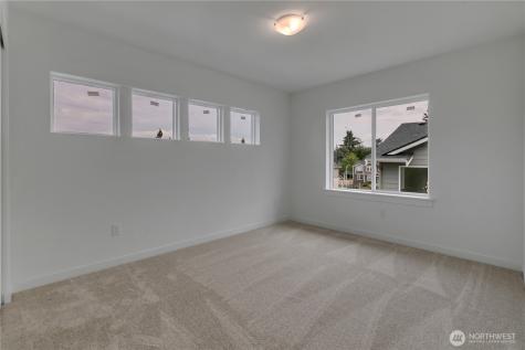 16216 76th Avenue Ct E Puyallup WA 98375